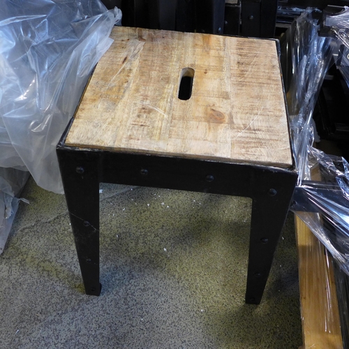 1570 - A quantity of industrial style black metal and hardwood stools