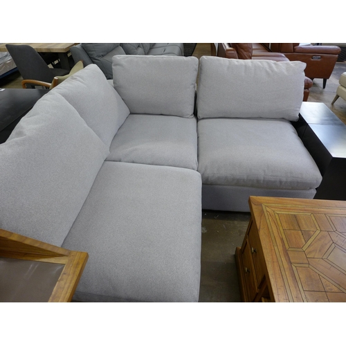 1437 - A Thomasville 3 piece sectional sofa  * This lot is subject to VAT