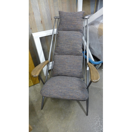 1312 - A Heyden Ely Milan steel armchair