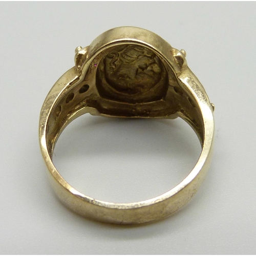 1062 - A 9ct gold ring, 6.5g, Q