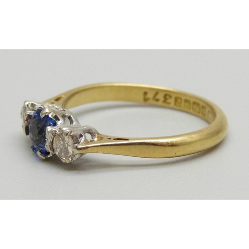 1120 - An 18ct gold, white and blue stone ring, 2.9g, O