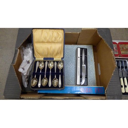 1253 - Two boxes of plated cutlery, Oneida stainless steel cutlery, boxed and other boxed and loose cutlery... 