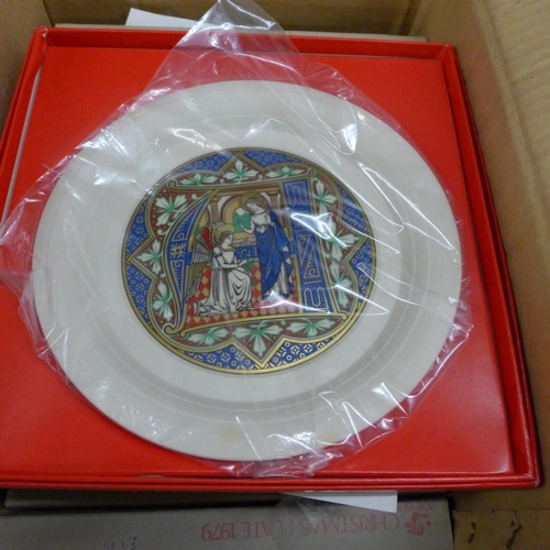 1263 - Two boxes of Hornsea Christmas collectors plates **PLEASE NOTE THIS LOT IS NOT ELIGIBLE FOR POSTING ... 