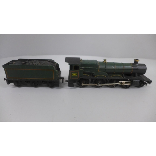 620 - Two 00 gauge locomotives