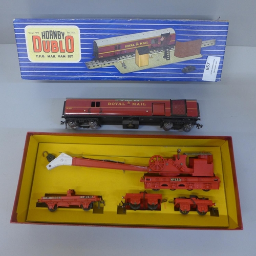 657 - A Hornby Dublo 4620 Breakdown Crane, boxed and a Hornby Dublo TPO Mail Van Set, boxed