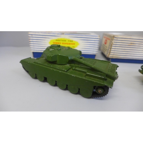 661 - A Dinky Supertoys 651 Centurion Tank and 660 Tank Transporter, boxed