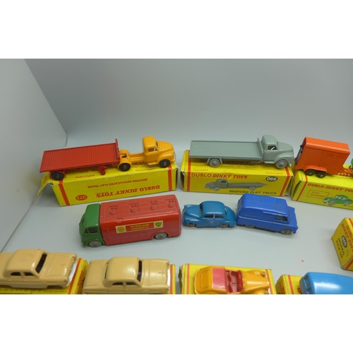 670B - A collection of Dublo Dinky Toys vehicles, 061, 062, 063, 064, 065, 067, 068, 069, 071, 076, 072, 07... 