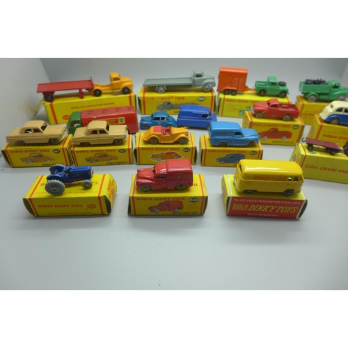 670B - A collection of Dublo Dinky Toys vehicles, 061, 062, 063, 064, 065, 067, 068, 069, 071, 076, 072, 07... 