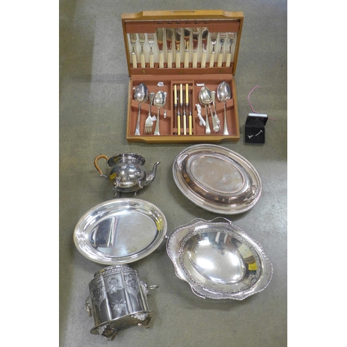 833 - Plated ware and a canteen of cutlery