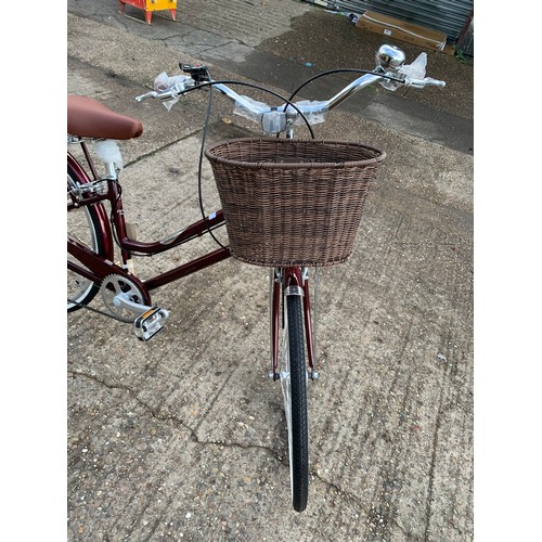 2304 - Dawes Duchess Deluxe aluminium lady's traditional heritage bicycle, complete with basket - original ... 