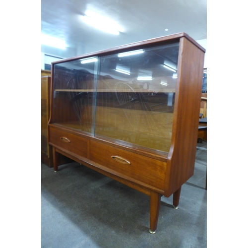 42 - A Jentique teak bookcase