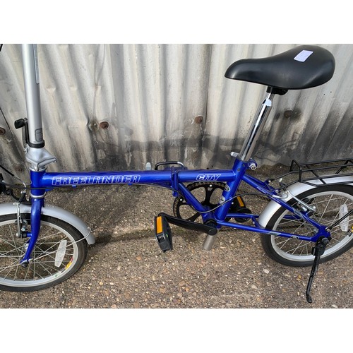 2341 - Unused Land Rover City folding bike/bicycle