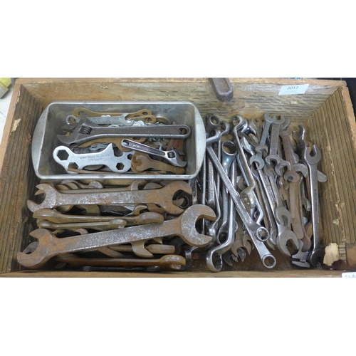 2012 - Job lot Ca. 200  hand tools mostly spanners