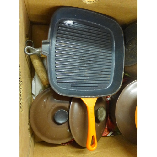 2058 - Approx. 8 cast iron pans, some Le Creuset, some Versa