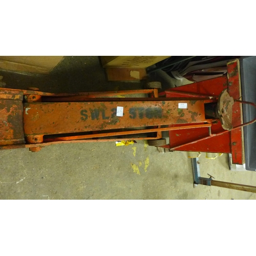 2172 - 22-Ton van/lorry trolley jack - very large heavy duty item