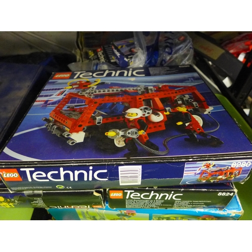 2186 - Two large boxes of Lego with some technical boxed kits