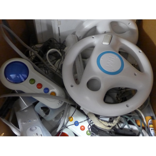 2259 - Nintendo Wii job lot: 3 consoles and wheels, plus approx 60 accessories