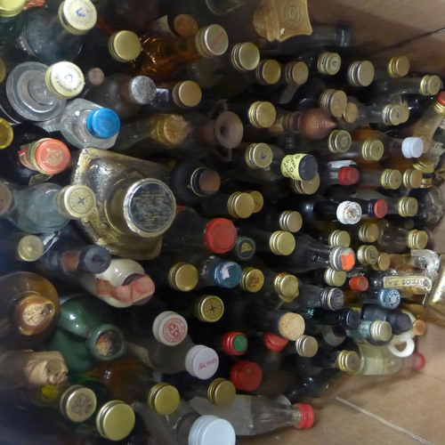 2262 - Approx. 120 mixed alcoholic miniatures including liqueurs, some whisky, vodka, etc.