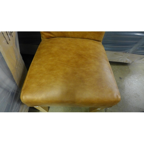 1371 - A Cerato rollback side chair