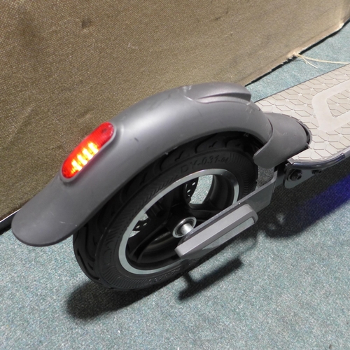 3003 - Reid Electric Scooter (No Charging Lead), Original RRP £389.99 + Vat    (266-431)  * This lot is sub... 