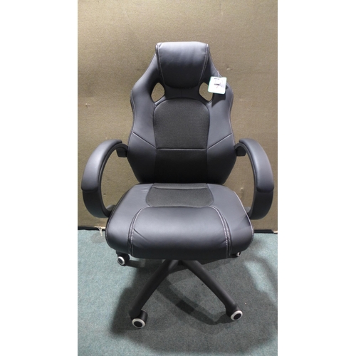 3012 - Songmics gaming chair - original RRP £169/99