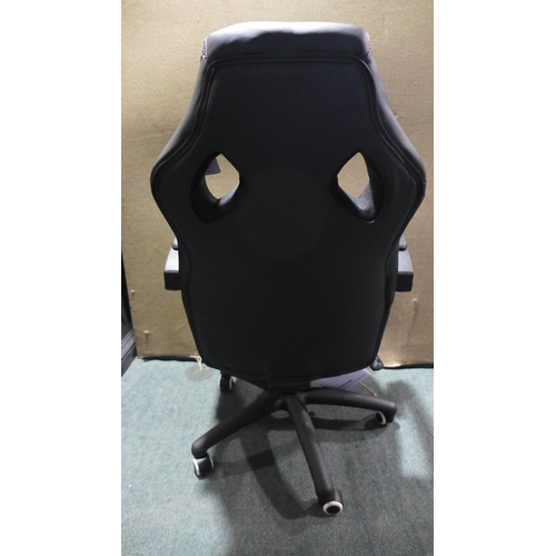 3012 - Songmics gaming chair - original RRP £169/99