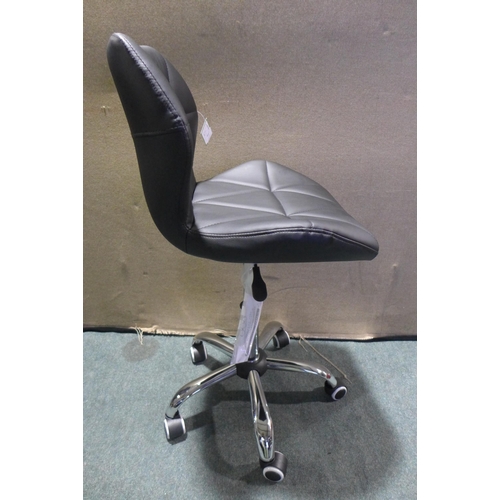 3017 - Vida swivel chair - original RRP £89