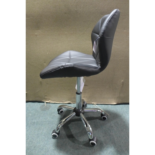 3017 - Vida swivel chair - original RRP £89