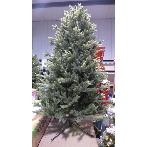 3027 - Polygroup Aspen 6.5ft Unlit Tree, original RRP £166.66 + VAT (264Z-34) * This lot is subject to VAT