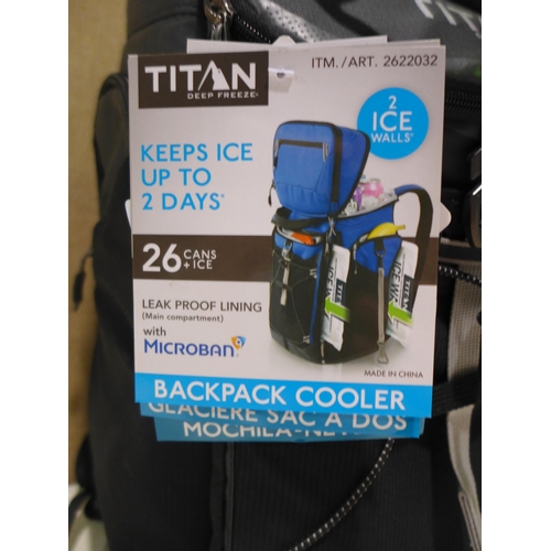 3041 - Titan 26 Can Backpack Cooler    (266-434)  * This lot is subject to vat