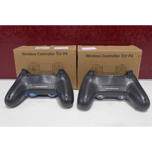 3074 - 2 Wireless controllers for PS4