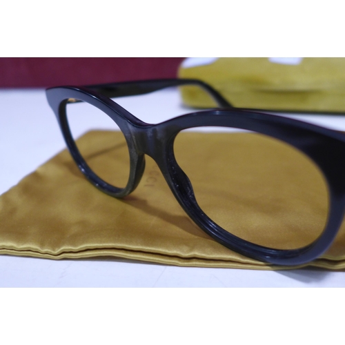 3105 - Gucci Black Plastic Glasses, original RRP £170.78 + VAT (277-9) * This lot is subject to VAT