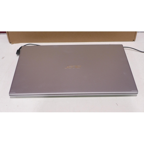 3111 - Acer Aspire 5 15.6