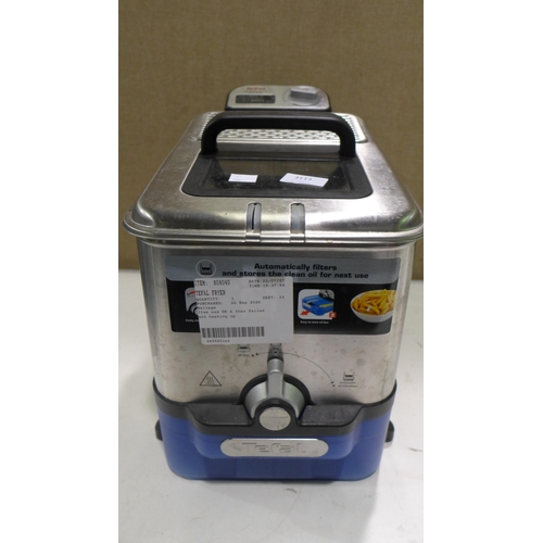 3113 - Tefal Fryer  - Fr804040             (266-212)  * This lot is subject to vat