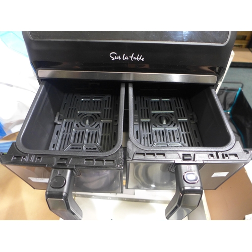 3166 - Sur La Table Air Fryer  2 X 3.8L  (266-220)  * This lot is subject to vat