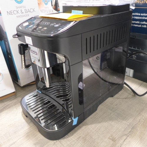 3172 - Delonghi Bean To Cup Magnifica Evo Coffee Machine  - Ecam290.22.B     (266-237)  * This lot is subje... 