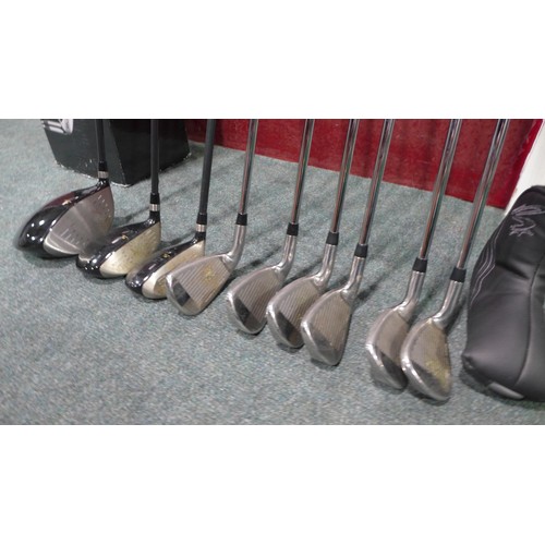 3093 - Cobra XL Speed Golf Set - Right Handed , Original RRP £399.99 + Vat      (266-450)  * This lot is su... 