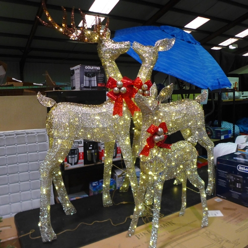 3236 - LED Deer Family (Set of Three), original RRP £216.66 + VAT (264Z-40) * This lot is subject to VAT