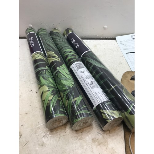 2266 - 4 sealed rolls of Graham & Brown fresco rainforest palms feature-wall wallpaper, same batch RRP £23/... 