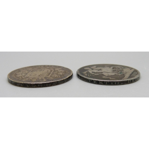 104 - Two Victorian crowns, 1822 and 1845