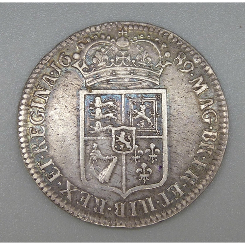 105 - A William and Mary 1689 half crown