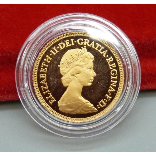 121 - A 1980 proof half sovereign