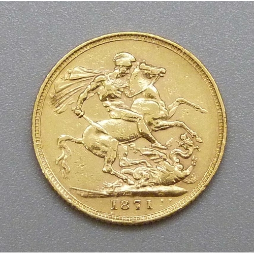 166 - A Victorian 1871 full sovereign