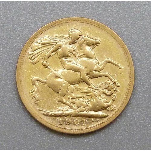 207 - A Queen Victoria 1901 full sovereign