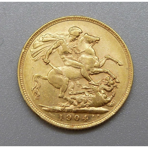 332 - An Edward VII 1904 full sovereign, Melbourne mint