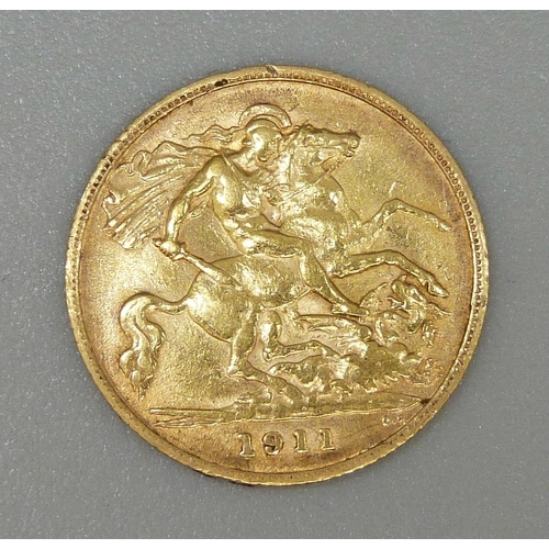 46 - A 1911 half sovereign