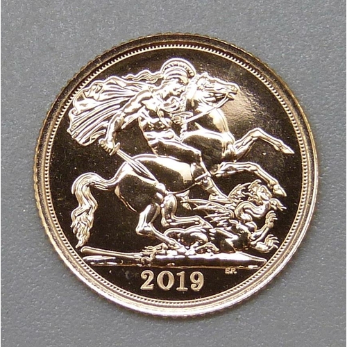 83 - A 2019 half sovereign