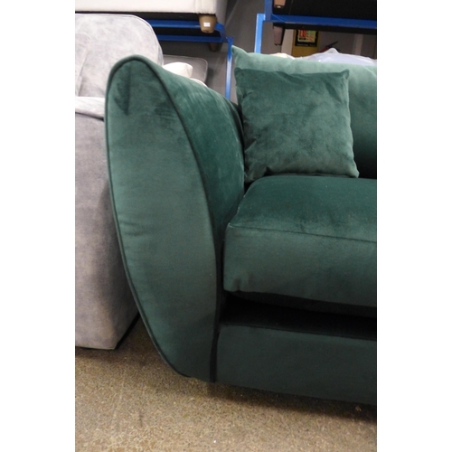 1421 - A forest green velvet love seat