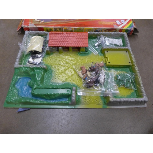 1198 - A Britains Farm Playbase, boxed