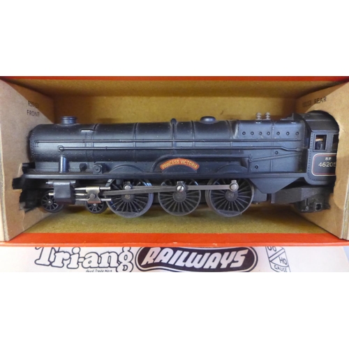 669 - A Tri-ang Railways R50 4-6-2 Princess Loco, Black Livery, boxed